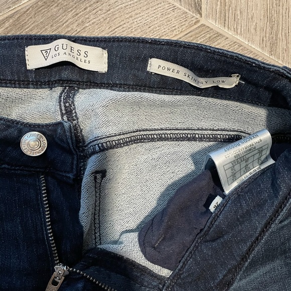 Guess jeans - Picture 3 of 3